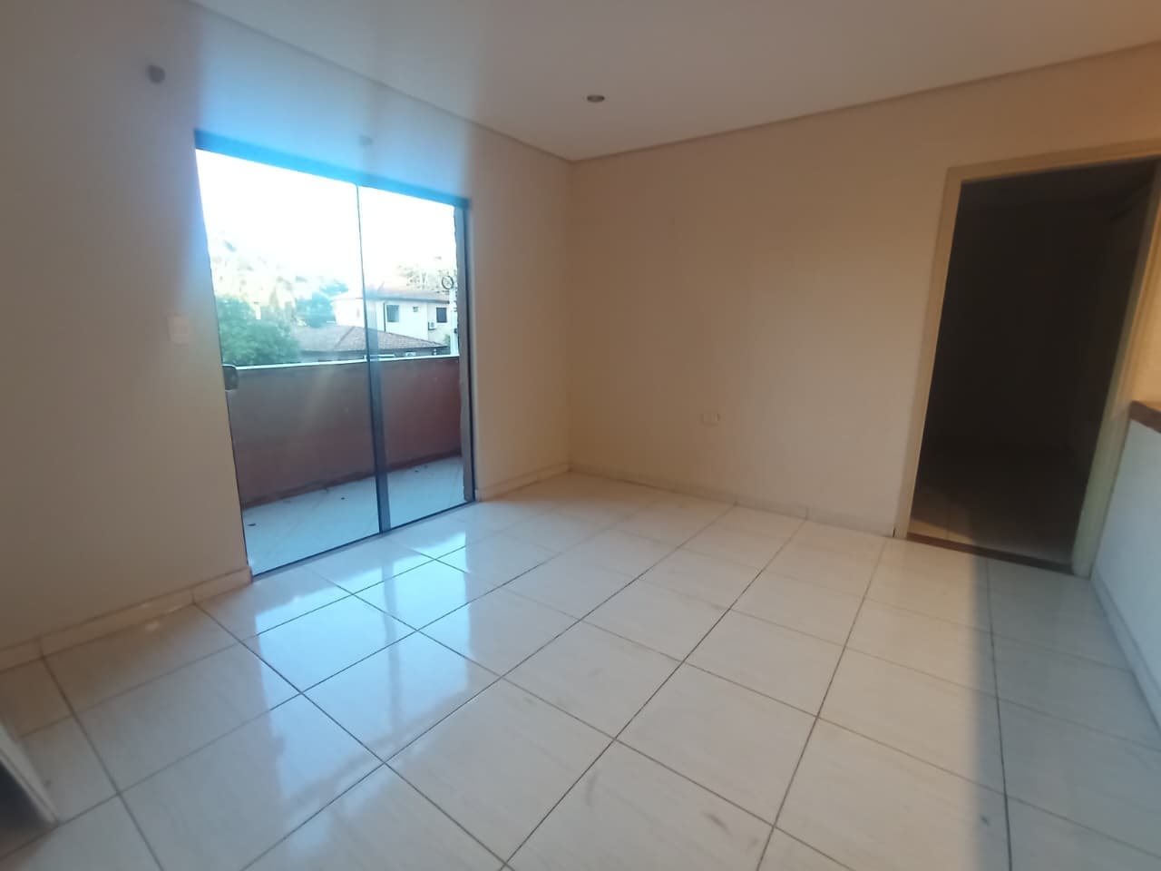 Casa en lambare con 4 habitaciones en suite — foto 4