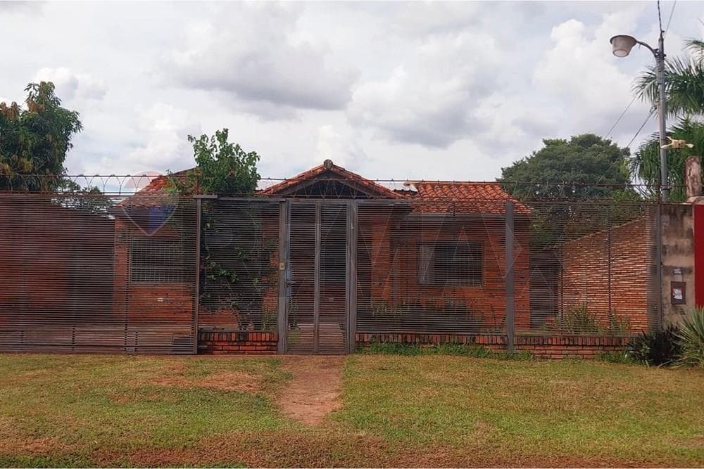 Alquilo casa en barrio mbokajaty de Villa Elisa