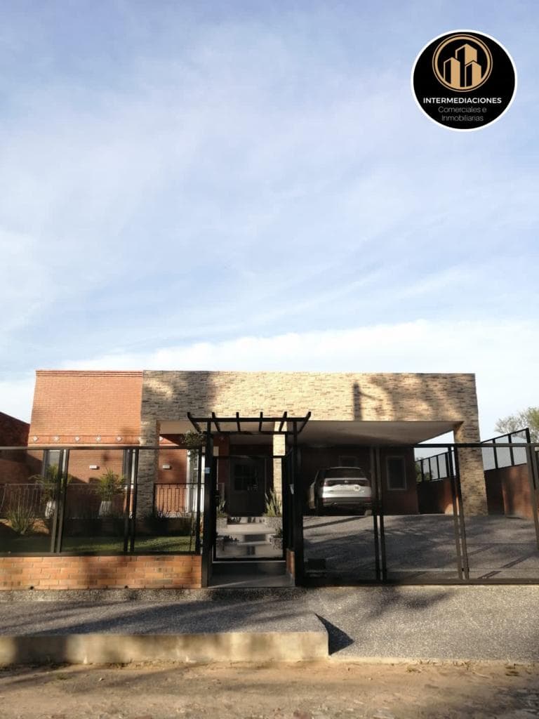 En venta vivienda en surubi'i, foto 3