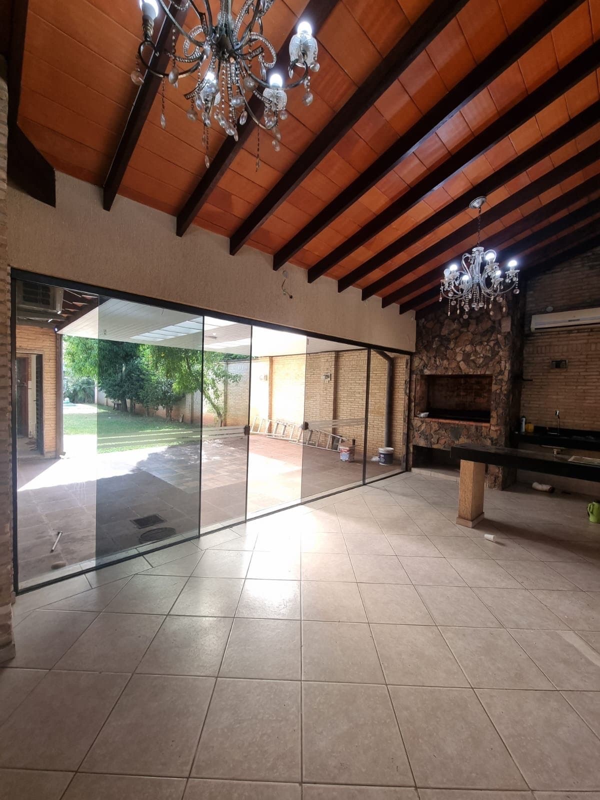 Alquilo/vendo residencia en loma pyta — foto 2
