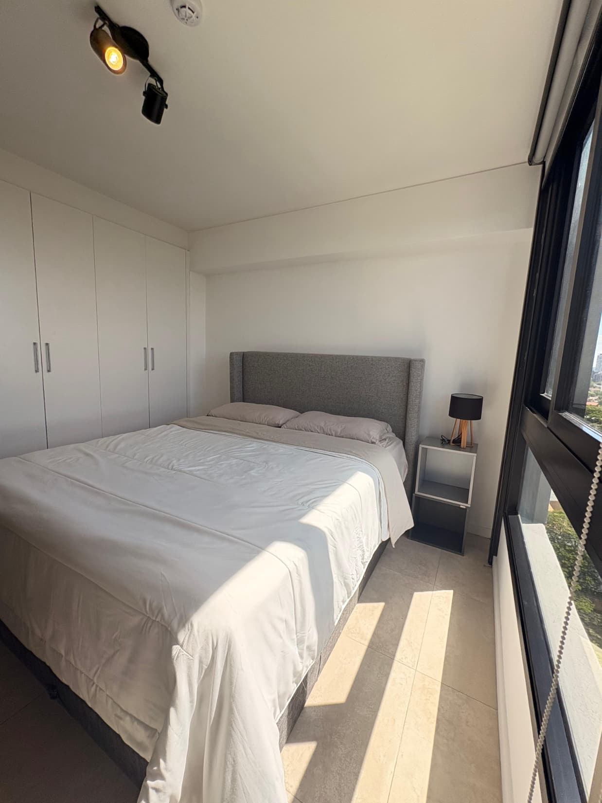 Vda. Santísima Trinidad, en alquiler depto de 1 dormitorio amoblado, foto 2