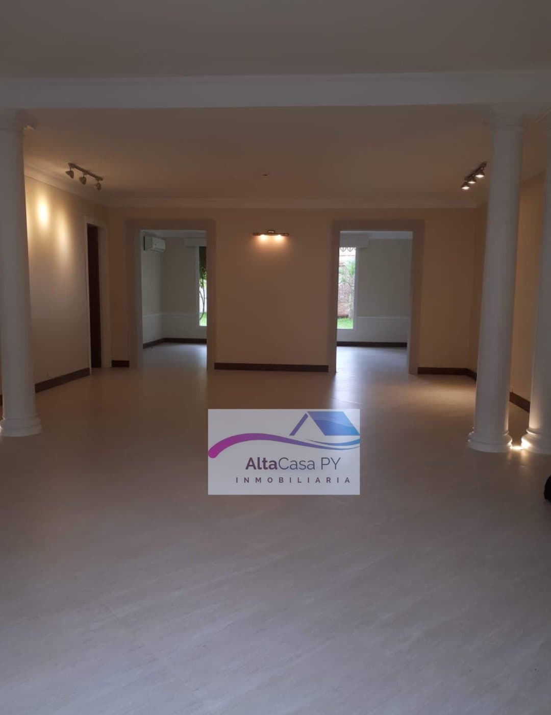 Hermosa residencia estilo ingles, en bo.los laureles, foto 5