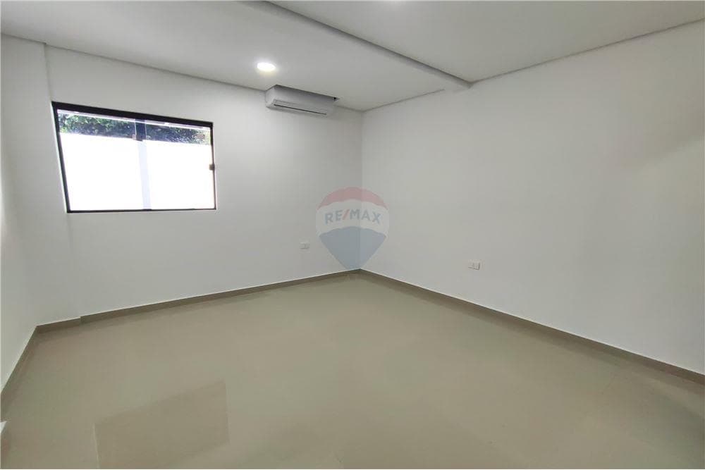 En venta amplia casa con 3 habitaciones en suite, foto 5