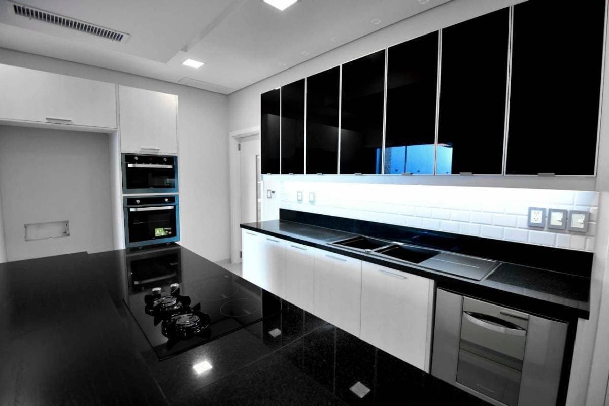 ¡EN ALQUILER! Casa de 4 dormitorios - Zona CIT/Colegio Trinity, foto 4