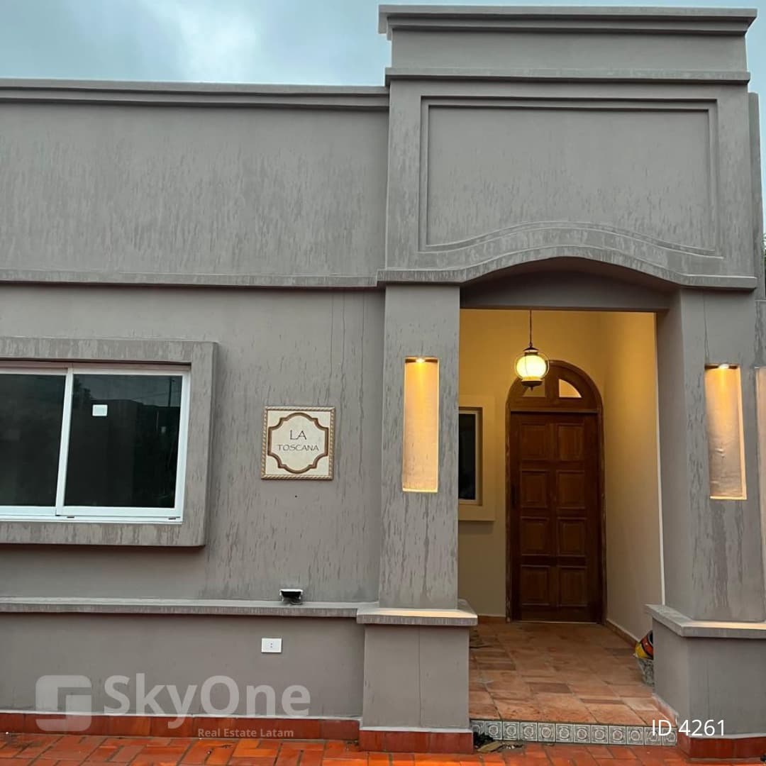 Duplex estilo toscano en Luque