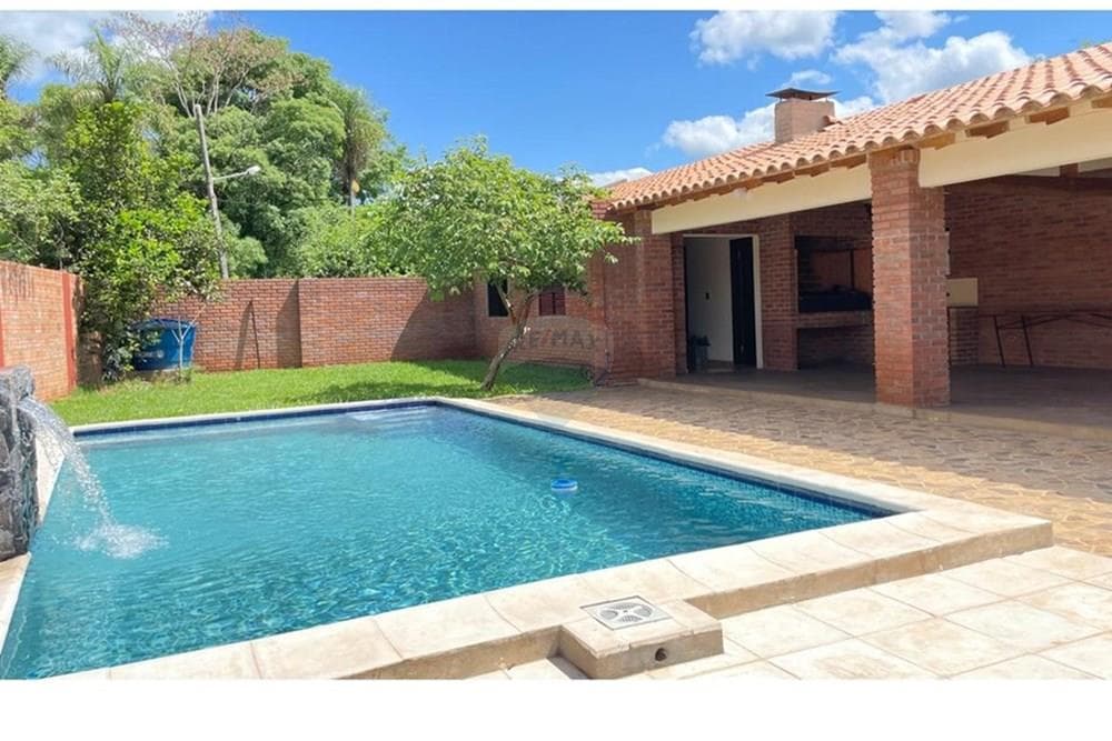 "Casa de Campo Moderna: Tu Refugio en Yaguarón", foto 2