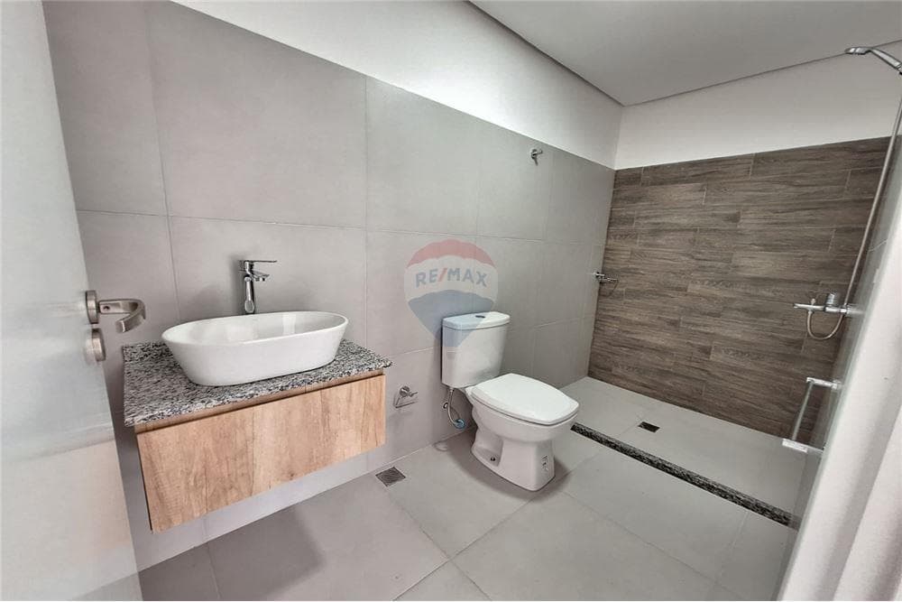 Departamento - Alquiler - Herrera, Paraguay, foto 2