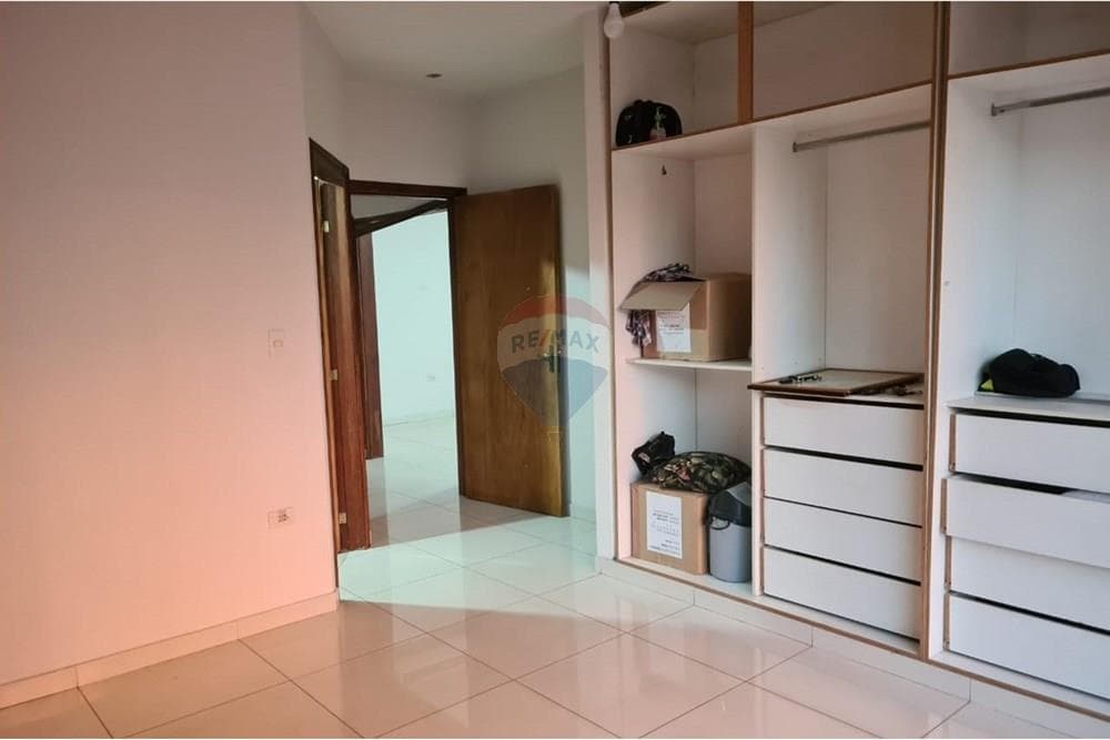 Departamento - Alquiler - Las Mercedes, Paraguay, foto 5
