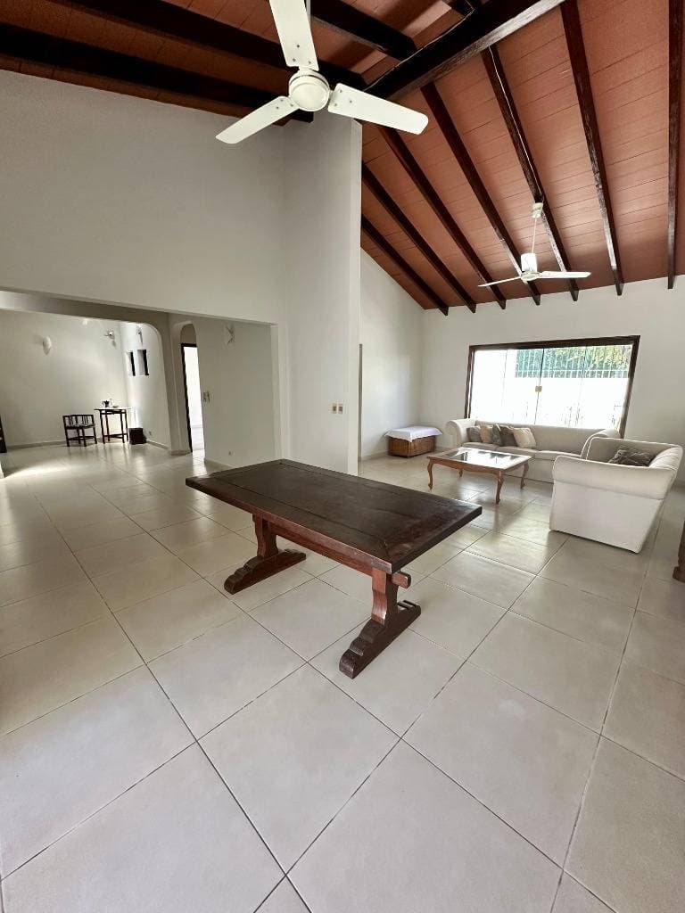 En venta casa en Lambaré zona canal 13, foto 4