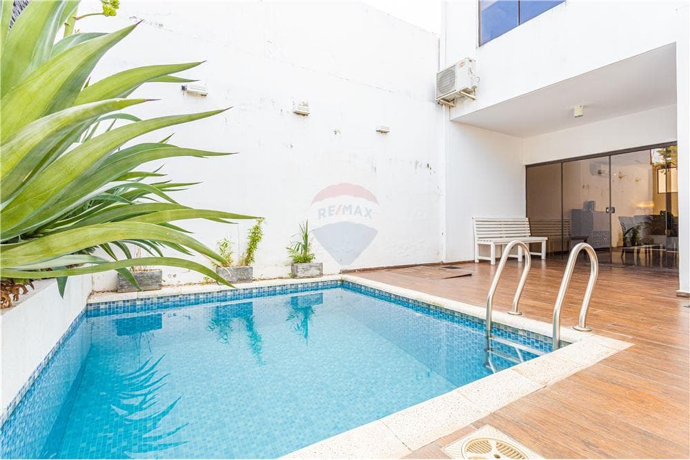 Oferta duplex con pileta Villa Adela
