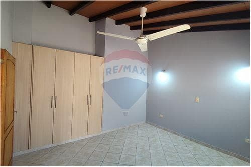 Amplia casa en zona plaza madero, foto 3