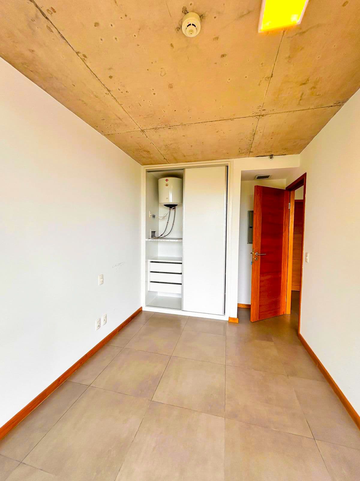 Depto moderno de 1 dormitorio con vista abierta – A pasos del eje corporativo — foto 5