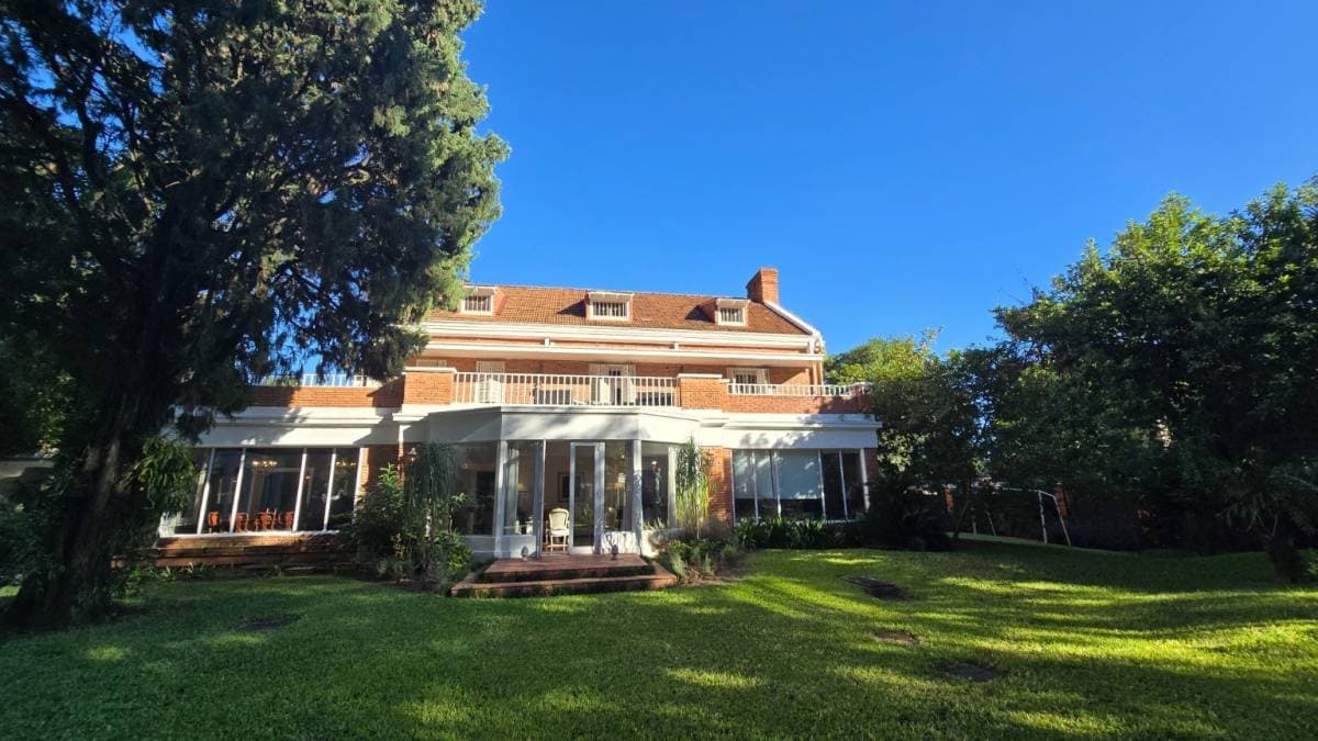 En venta casa en barrio Las Mercedes