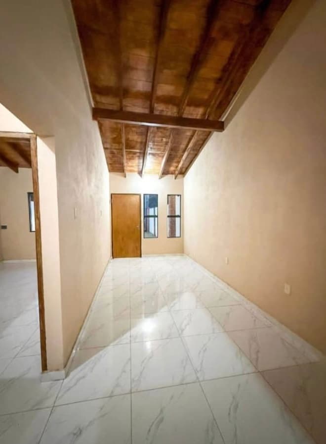 Chalet en Ñemby- Zona Centro, foto 4