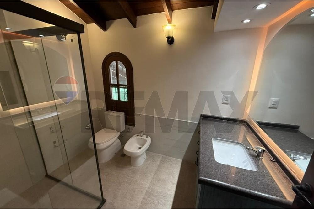 Casa - Alquiler - San Jorge, Paraguay, foto 4