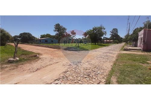 Terreno en Limpio