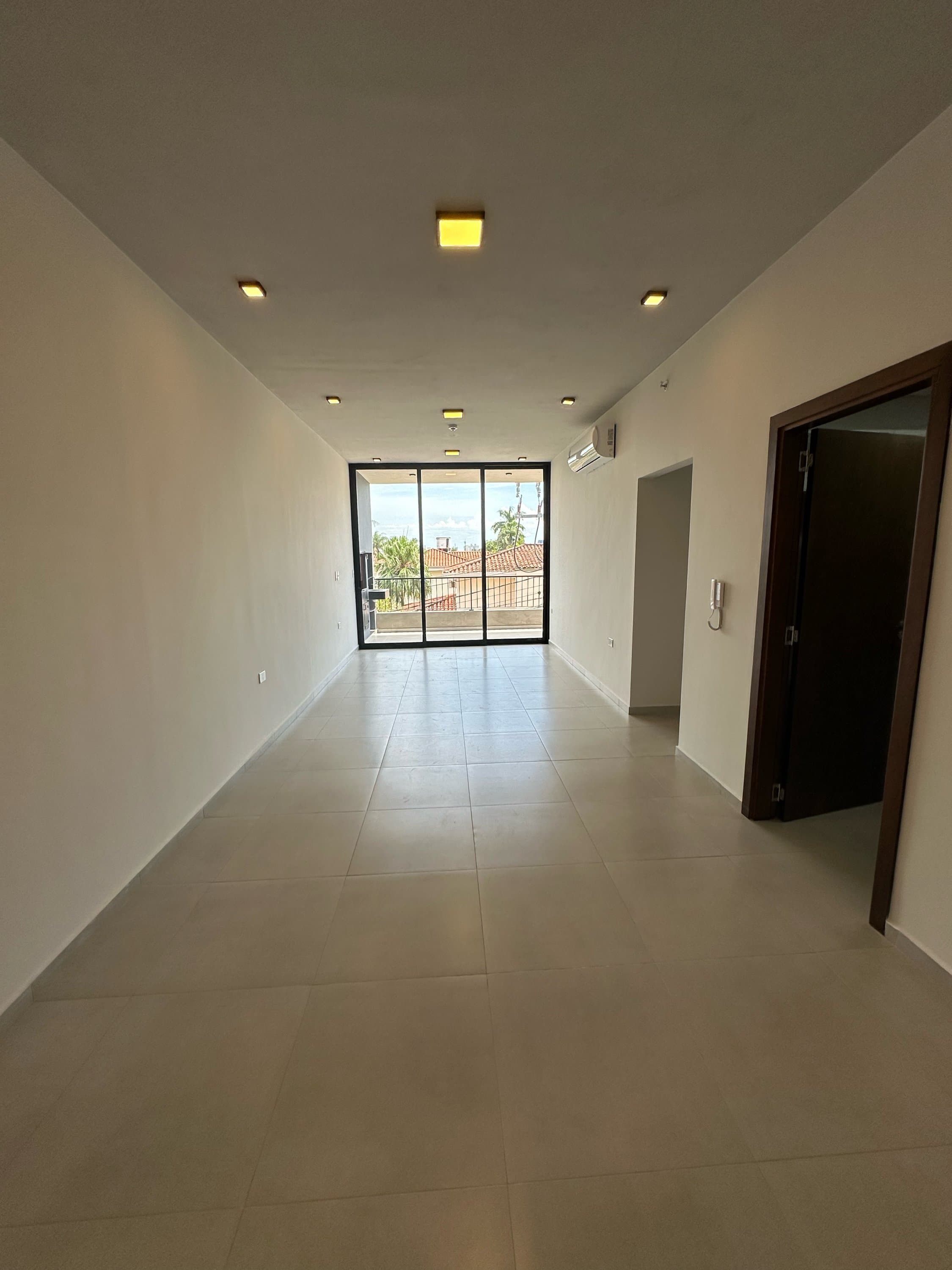 Hermoso dpto de 2 d a estrenar .bo los laureles z. Casa rica, foto 2