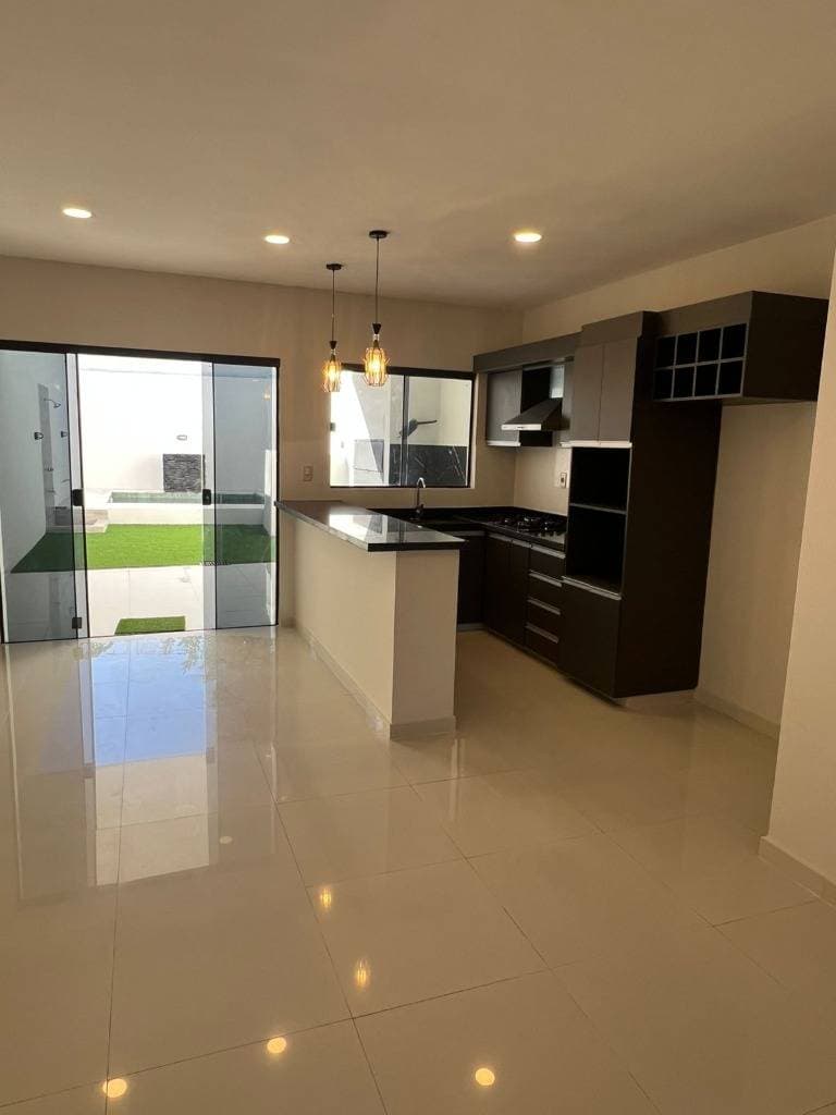 Duplex en Luque de tres habitaciones, foto 4