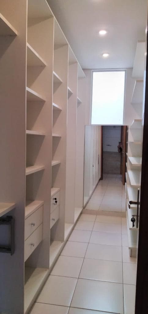 amplio duplex Barrio mburucuya — foto 3