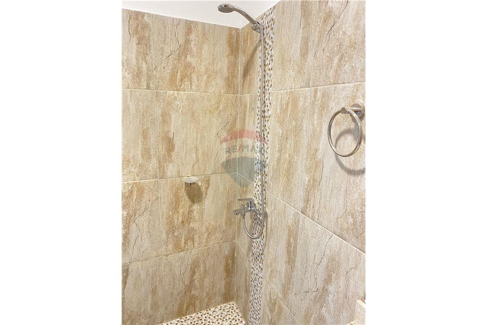 Chalet - Venta - Luque, Central, Paraguay — foto 5