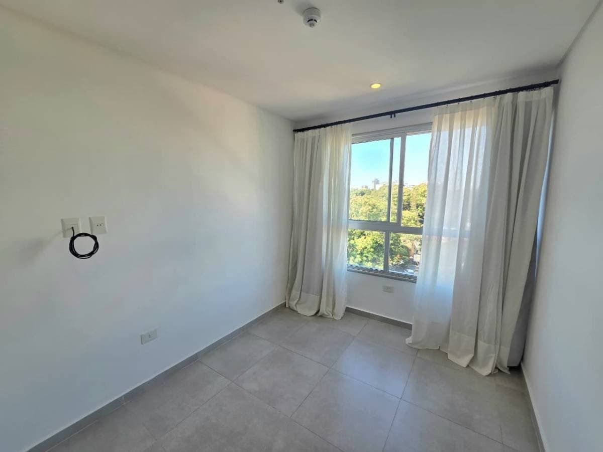 En alquiler - departamento de 2 dorm en el edificio urban Carmelitas — foto 2
