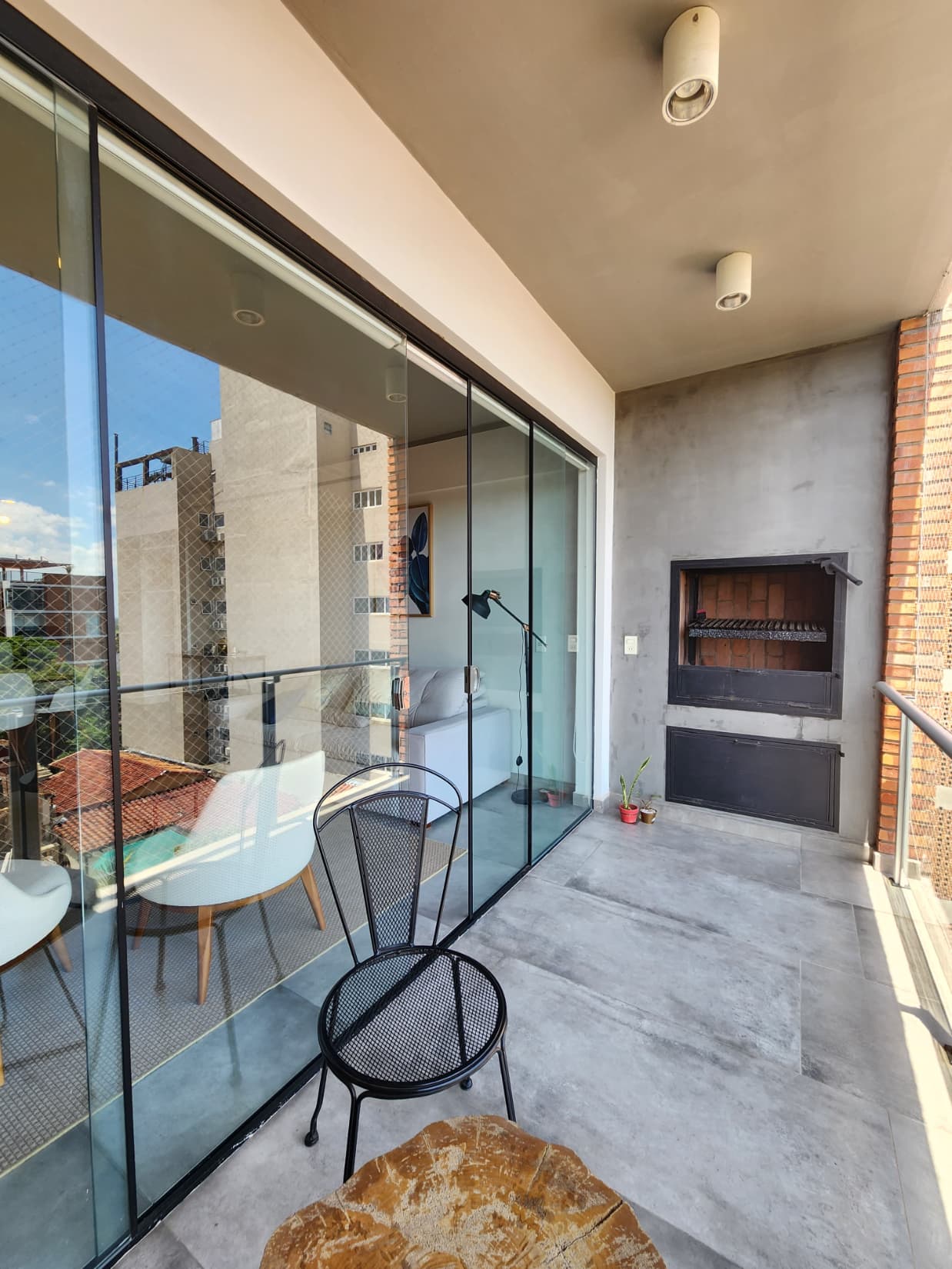Oferta hermoso departamento de 2 habitaciones amoblado en Las Mercedes, foto 3