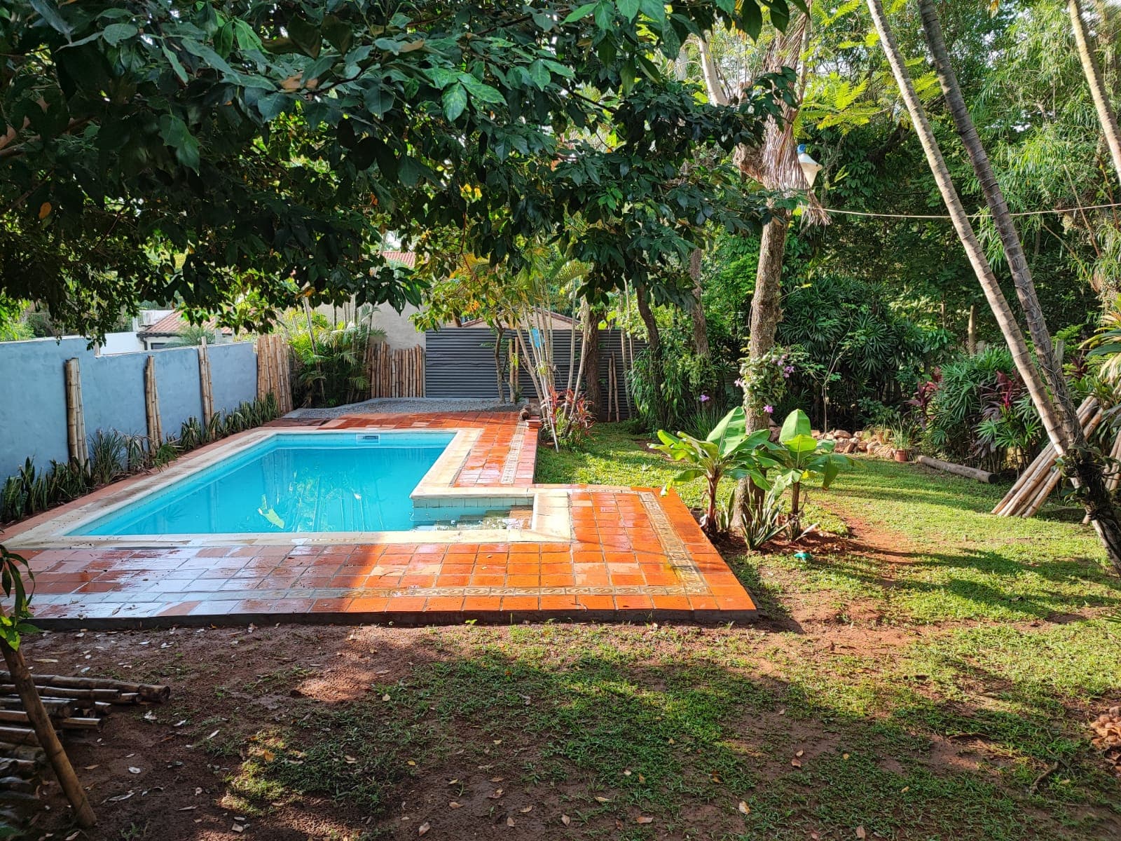 Hermosa Casa Con Piscina Cerca Del Nautico De San Bernardino, foto 1