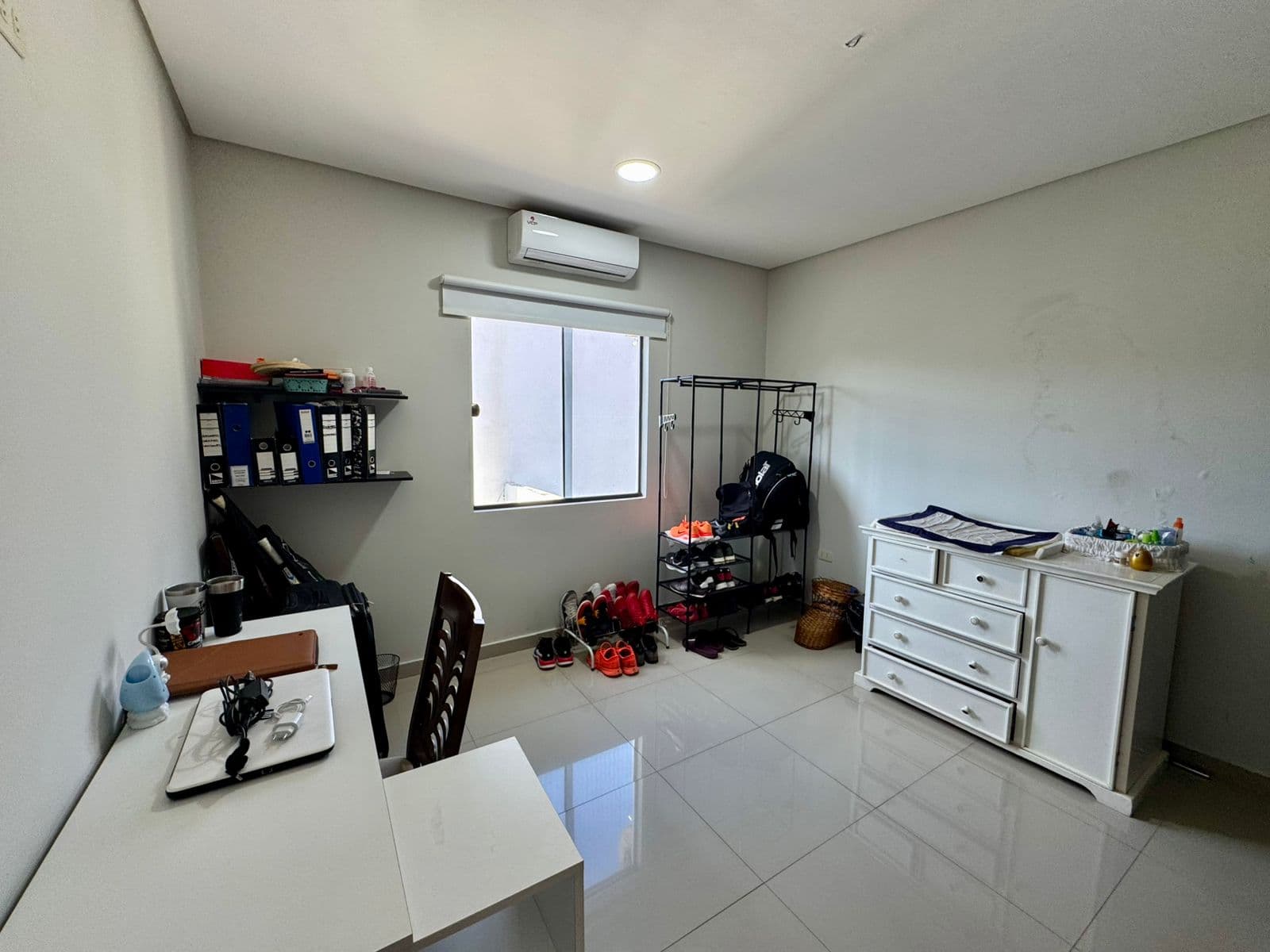 En venta duplex - lambare- zona yacht, foto 5