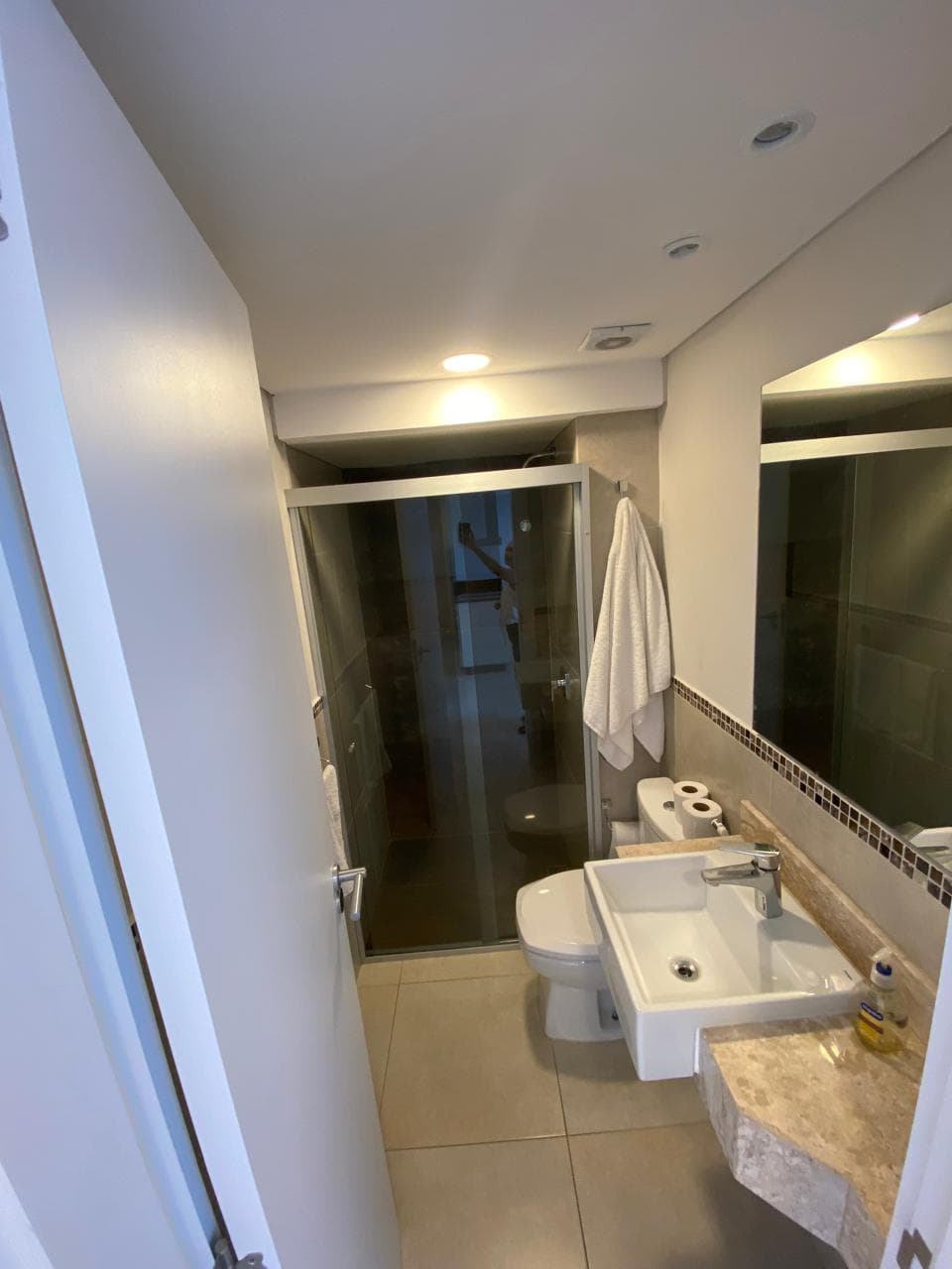 Alquiler-Departamento- Avda. Santa Teresa ( Ykua Sati), foto 4