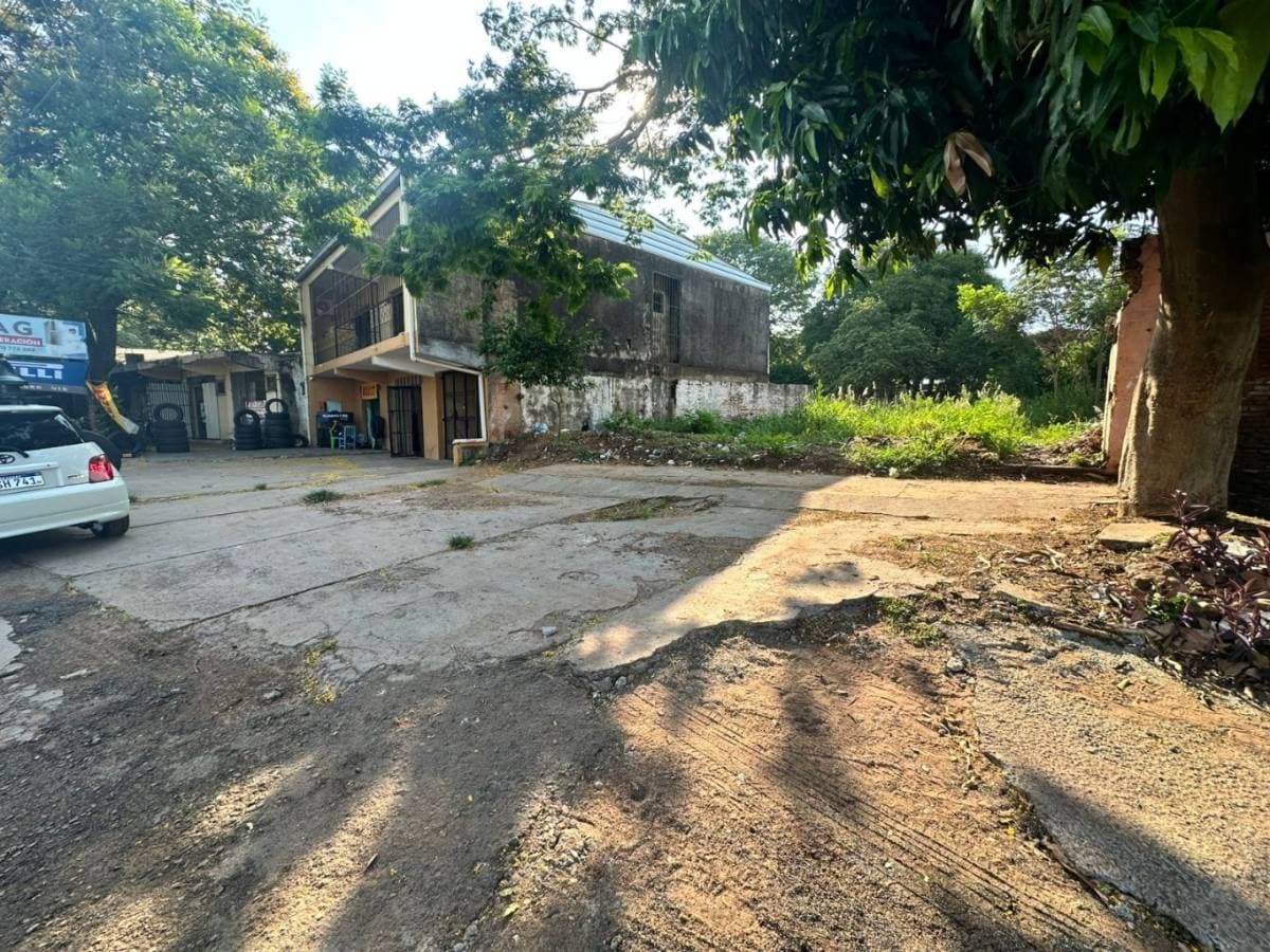 Terreno Sobre Avenida Defensores Del Chaco, foto 2