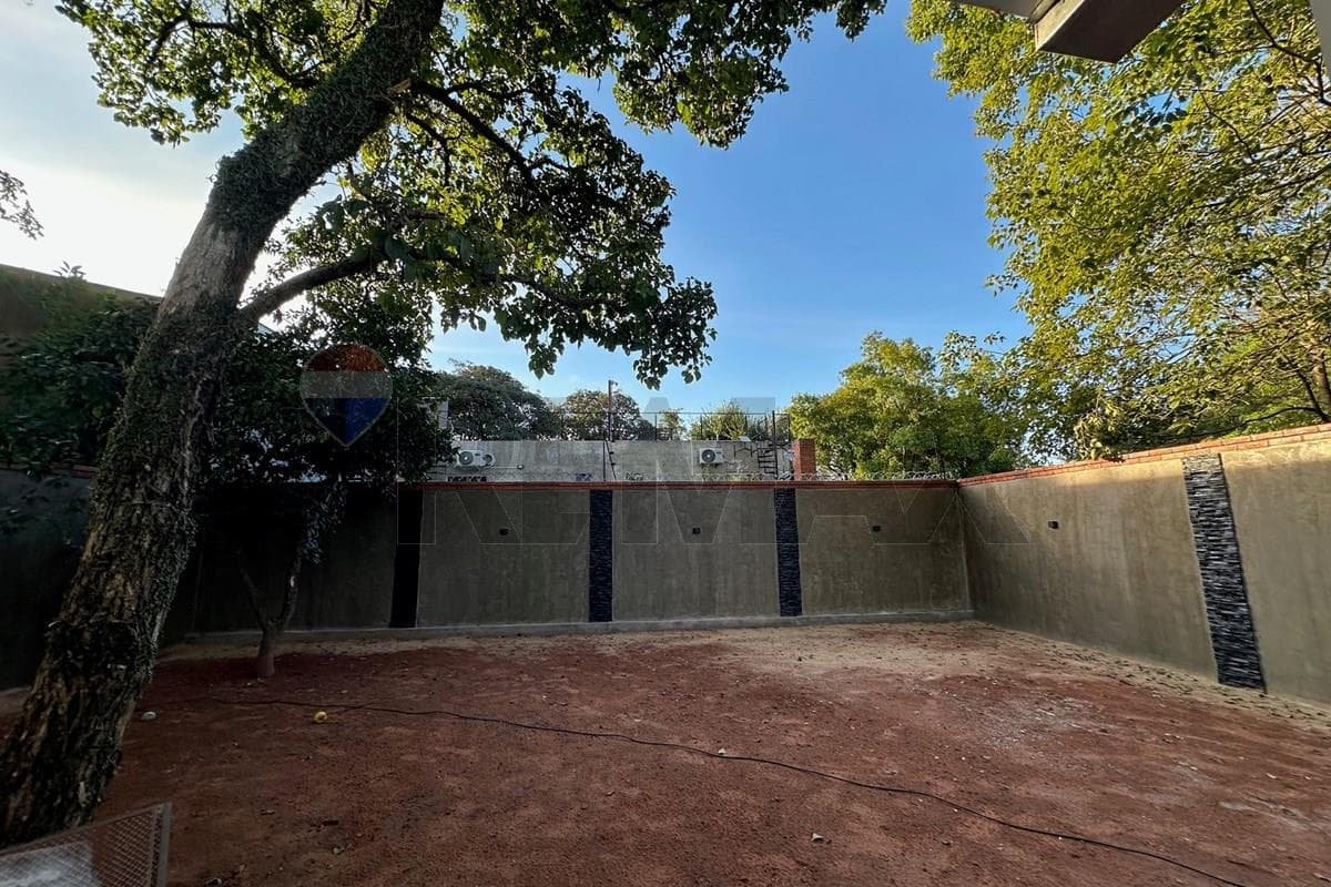 HERMOSA Casa a estrenar a terminar - Ycua Dure, Luque — foto 3