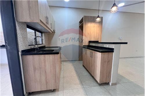 Chalet-Venta-PY Central Villa Elisa