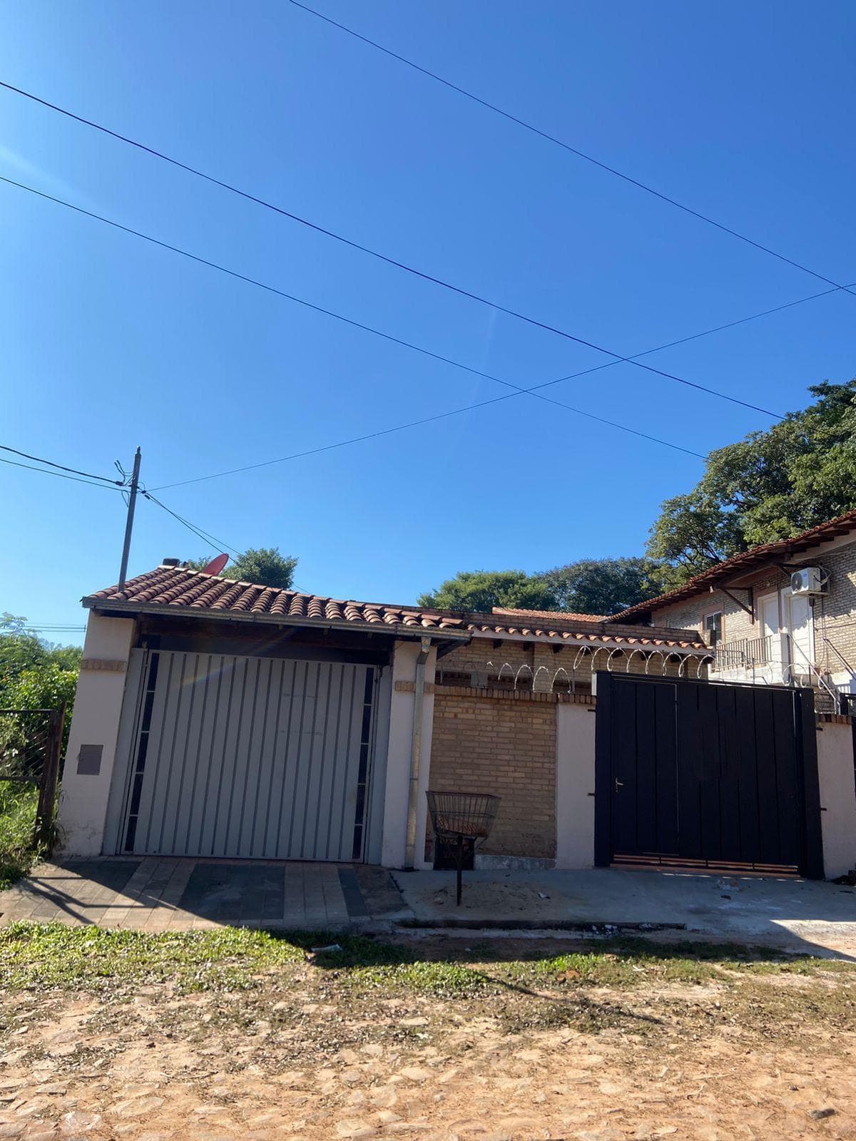 Amplia casa en lambare, foto 1