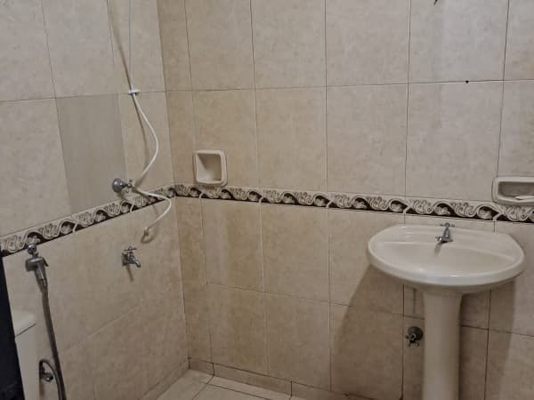 En venta casa de 3 habitaciones en Capiatá, foto 5