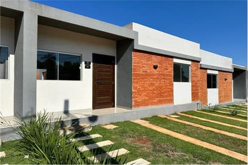 Casa-Venta-Las Mercedes c/ San Miguel, Luque, Central