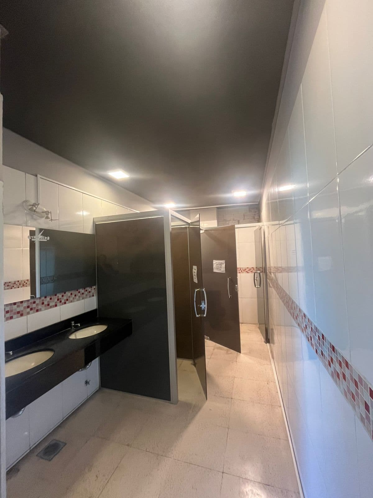 Edificio de 4 pisos Villa Elisa avda von polesky, foto 4