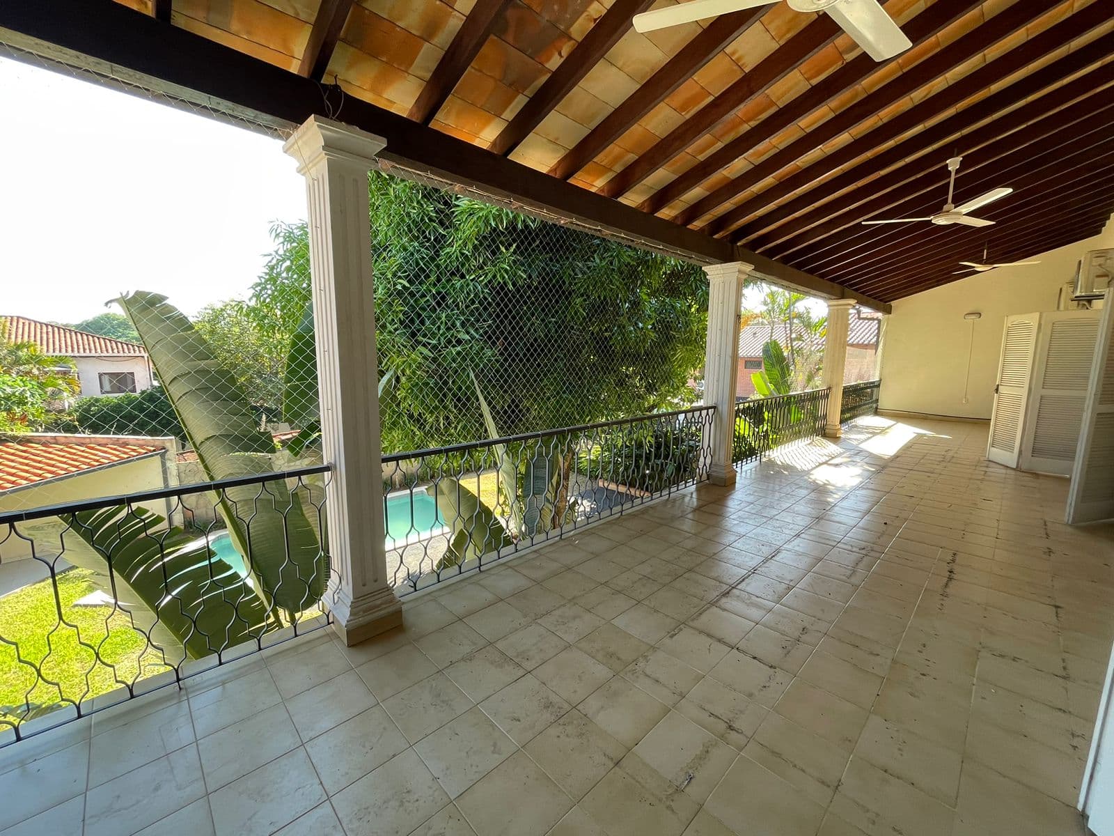 Y venta de casa de 4 dorm, en manora 2500 us — foto 4