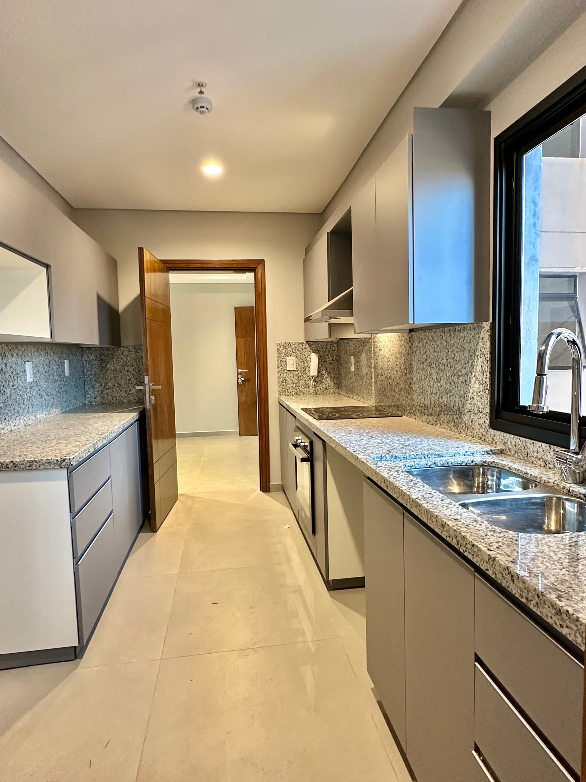 Amplio Departamento En Venta A Pasos Del Eje Corporativo!, foto 3