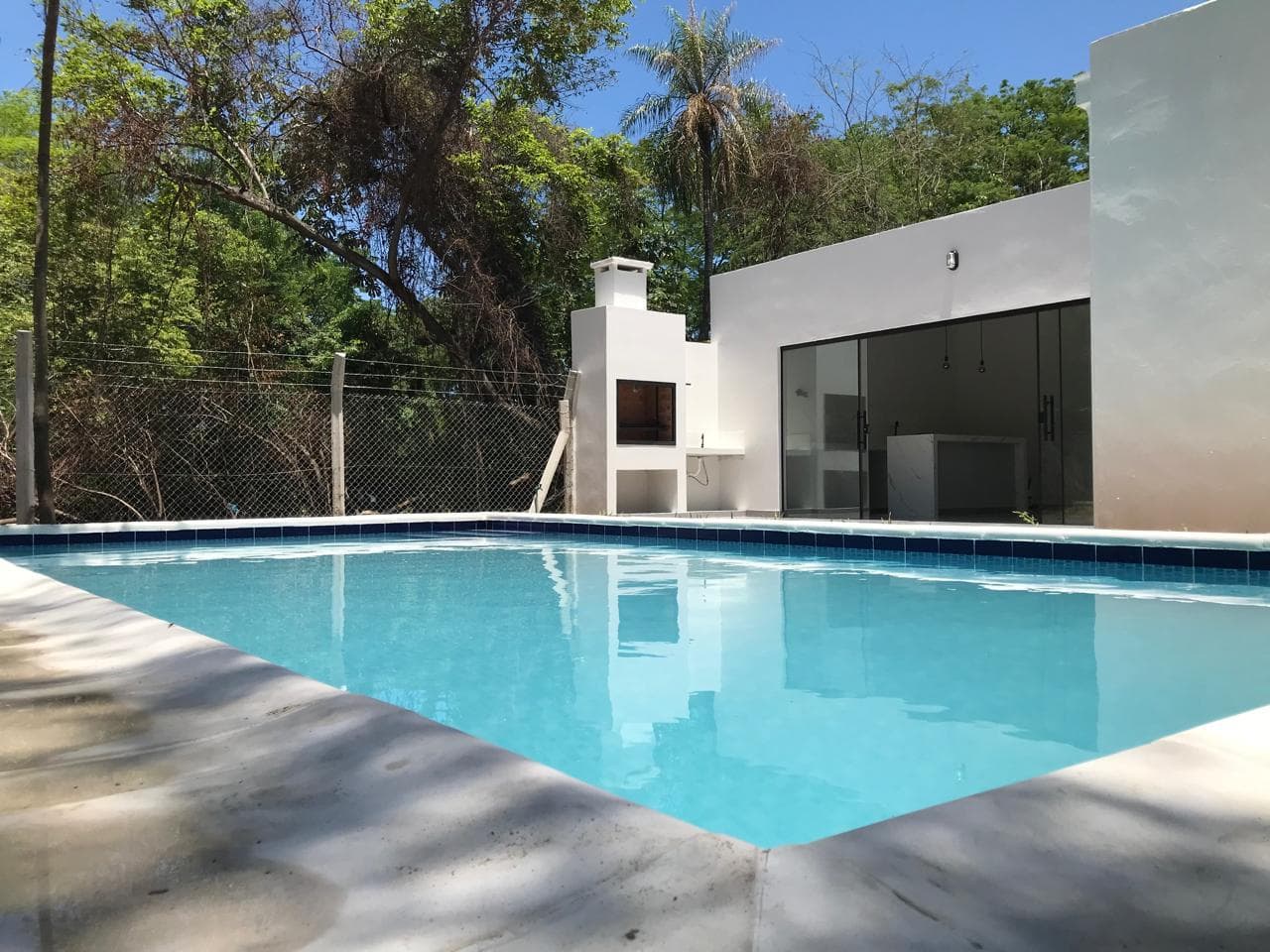 Casa a estrenar en San Bernardino a una cuadra de avenida naumann, foto 2