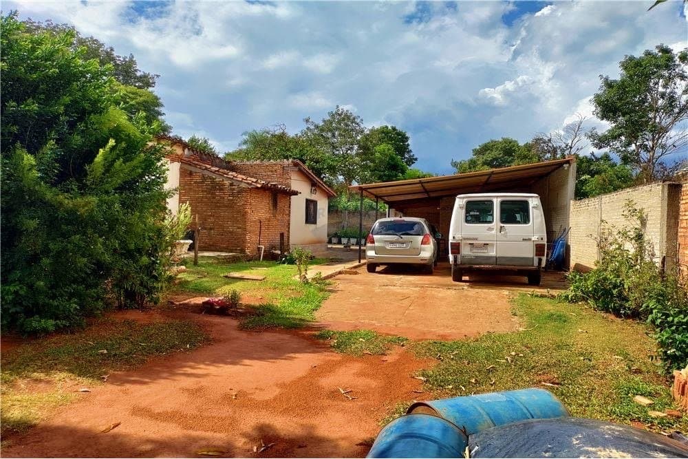 En venta amplio terreno en el centro de ypane, foto 4
