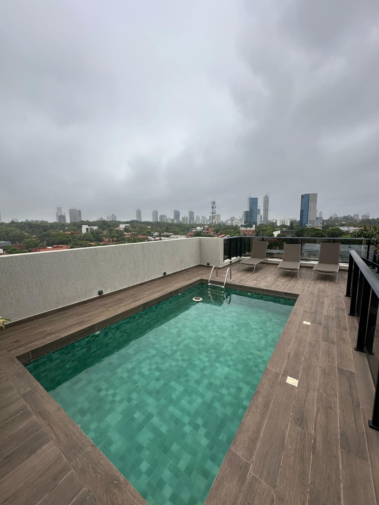 En alquier departamento de 2 dormitorios zona santísima Trinidad, foto 1