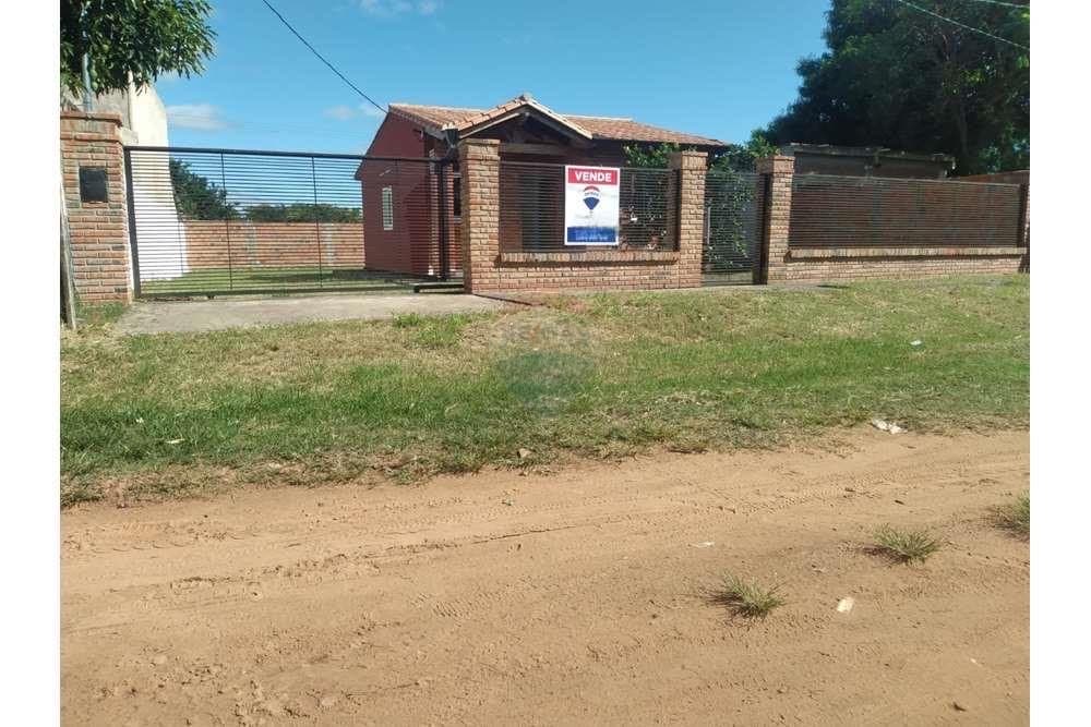 Casa a estrenar en ypané a pocos mts de la ruta