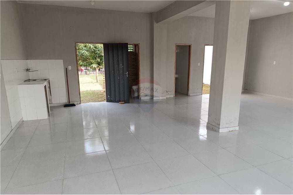 Casa con 2 salones comerciales, foto 5