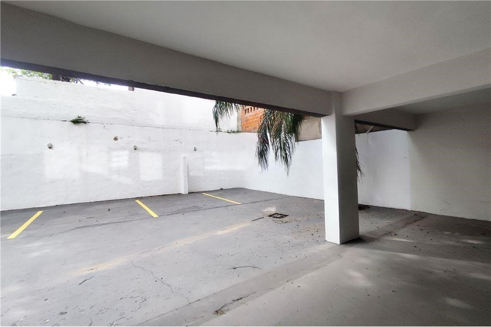 edificio de 5 niveles en zona Shopping del Sol, foto 3
