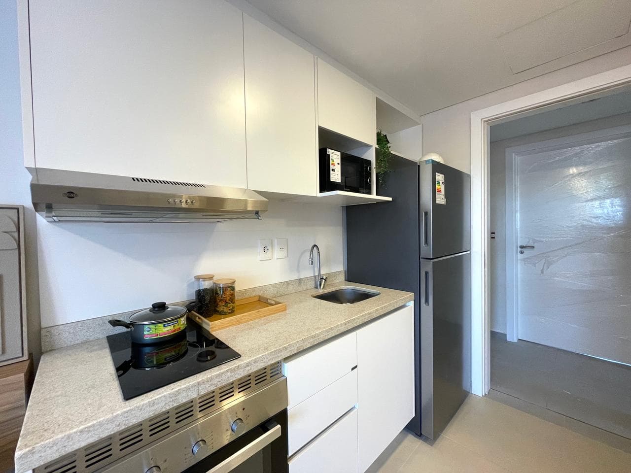 En venta departamento en Mariano Roque Alonso, foto 5