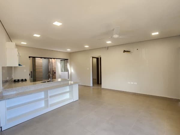 Casa a estrenar en alquiler en Villa Elisa, foto 5