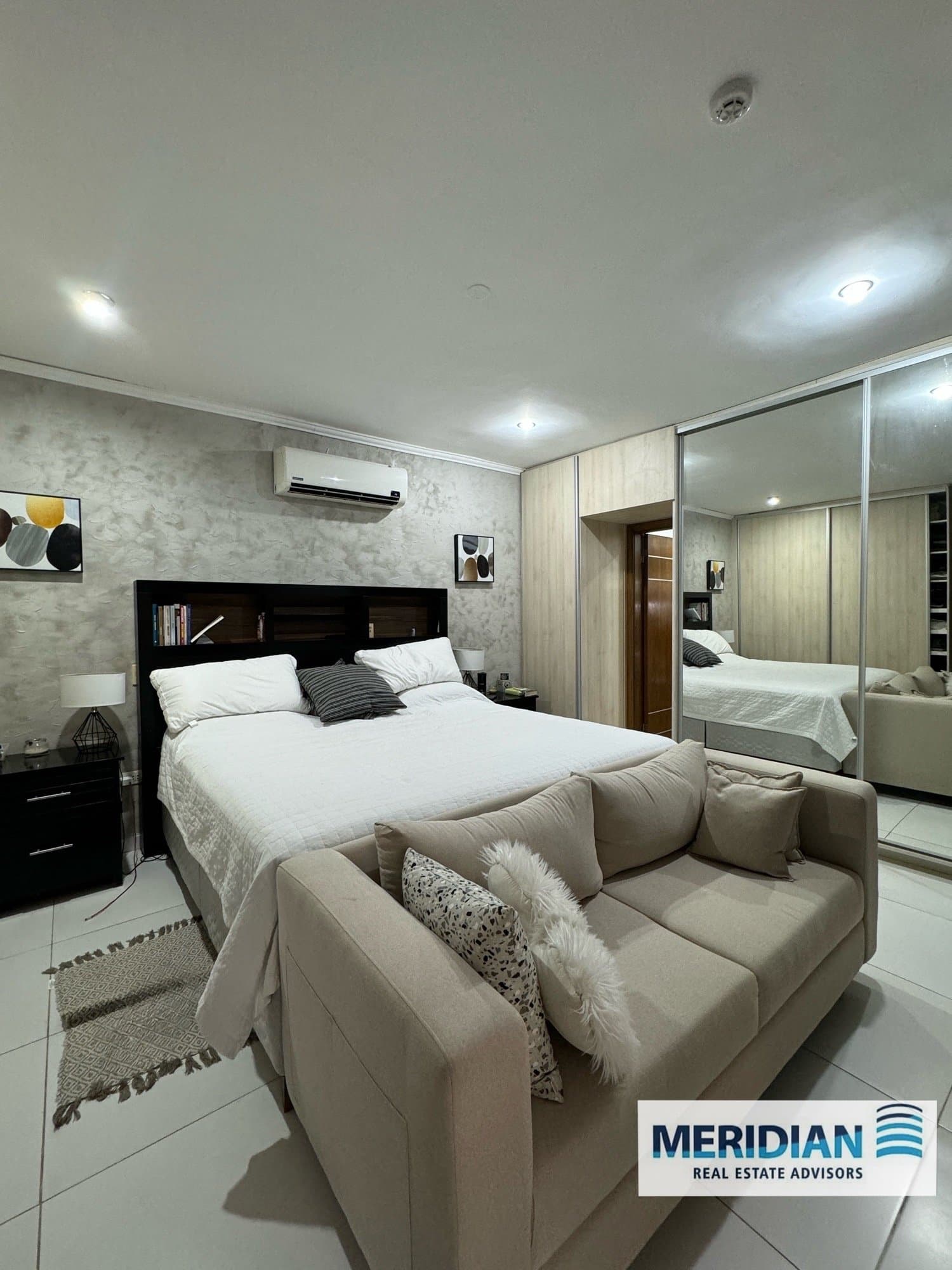 Departamento de 3 Dormitorios con 2 cocheras en VENTA en Recoleta !, foto 4
