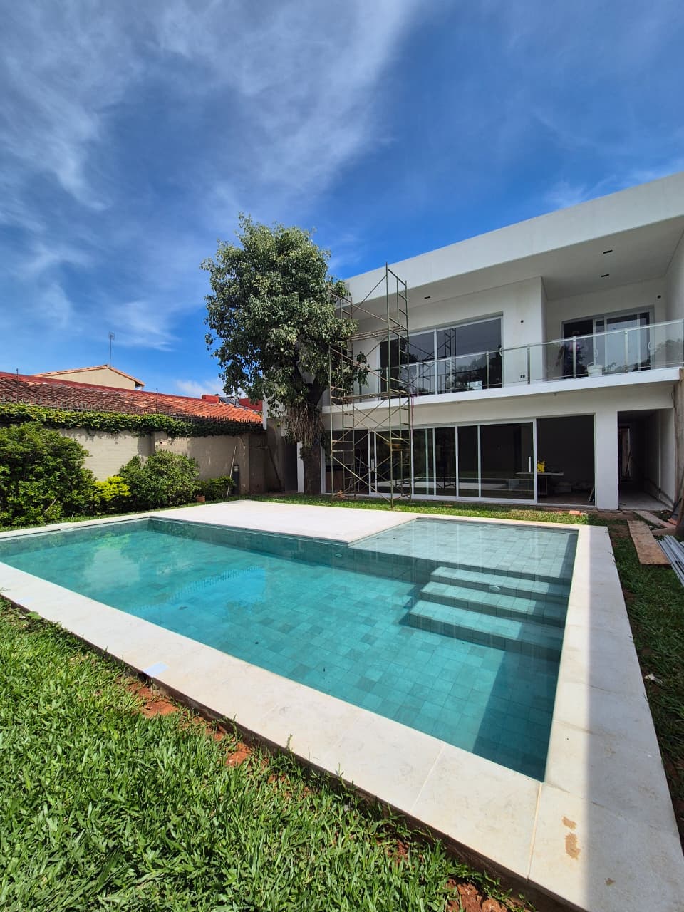 – hermosa casa de alto nivel y con piscina, en manora, foto 2