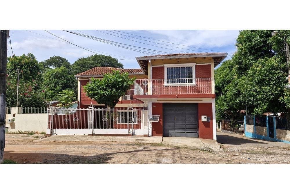 Casa en Fernando de la Mora-zona sur, foto 2