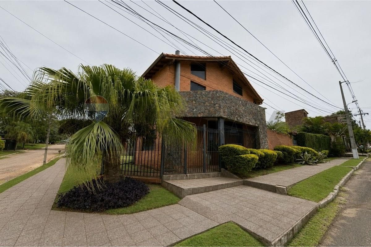 Casa - Alquiler - Lambaré, Central, Paraguay, foto 1